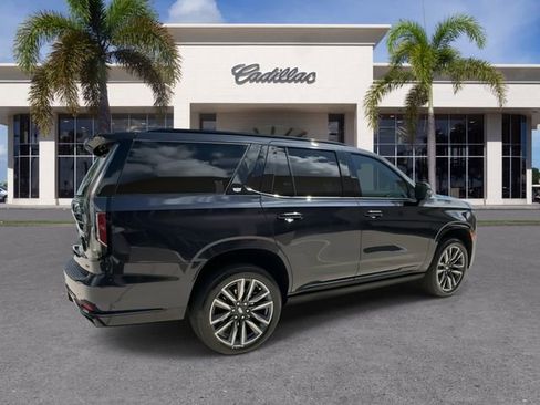 Certified 2024 Cadillac Escalade Sport Platinum w/ LPO, Floor Liner Package RWD image 15