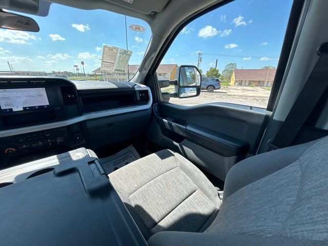 Used 2024 Ford F250 XL w/ STX Appearance Package AWD/4WD image 43