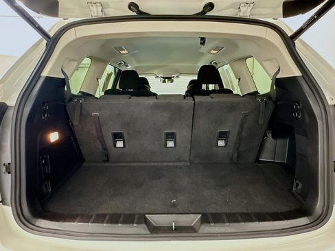Used 2023 Subaru Ascent Premium w/ Convenience Package AWD/4WD image 30