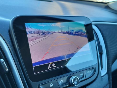 Used 2023 Chevrolet Malibu LT image 21