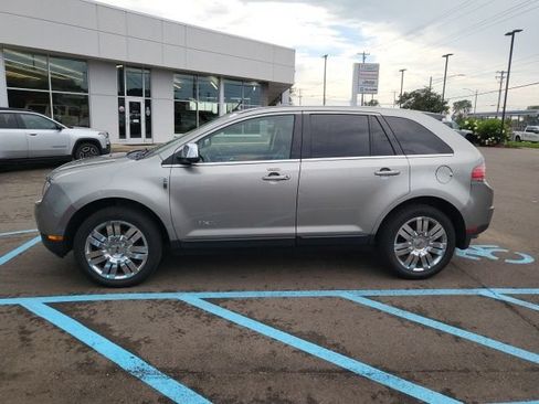 Used 2008 Lincoln MKX 2WD image 3