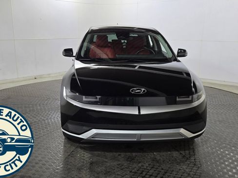 Used 2022 Hyundai Ioniq 5 SEL AWD/4WD image 2