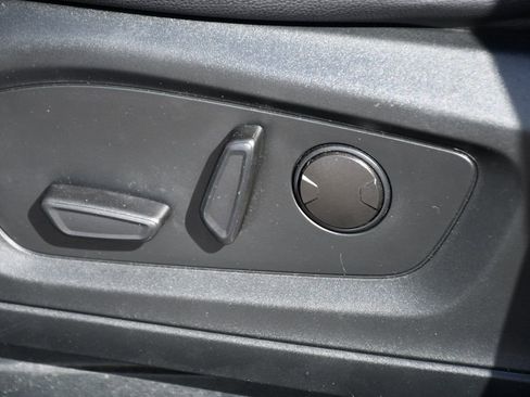 Used 2024 Ford Explorer Limited AWD/4WD image 27