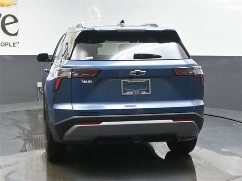 New 2026 Chevrolet Equinox LT w/ Convenience Package II image 13