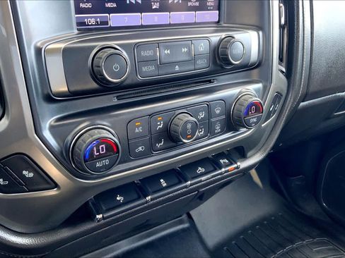 Used 2018 Chevrolet Silverado 1500 LTZ w/ Sport Package AWD/4WD image 34