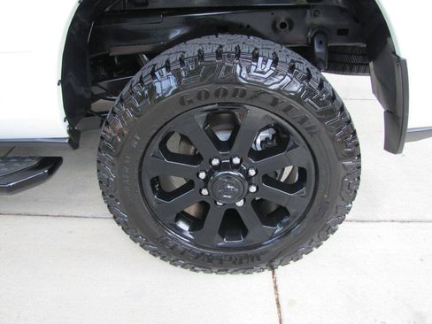 Used 2025 RAM 2500 Big Horn AWD/4WD image 34