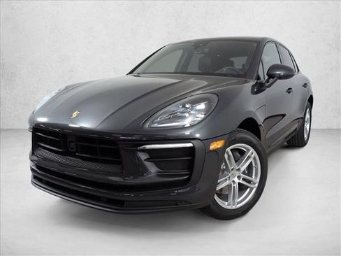New 2026 Porsche Macan image 1