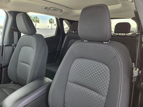 Used 2025 Ford Escape Active image 25