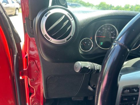 Used 2014 Jeep Wrangler Unlimited Sport AWD/4WD image 13