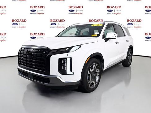 Used 2025 Hyundai Palisade SEL FWD image 4