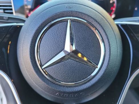Used 2024 Mercedes-Benz GLE 350 4MATIC image 29