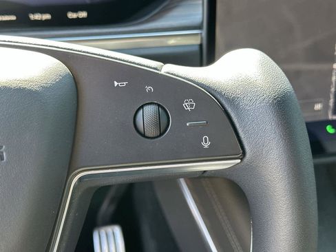 Used 2023 Tesla Model X image 24