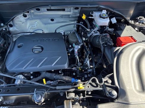 Used 2025 Buick Encore GX Preferred FWD image 33