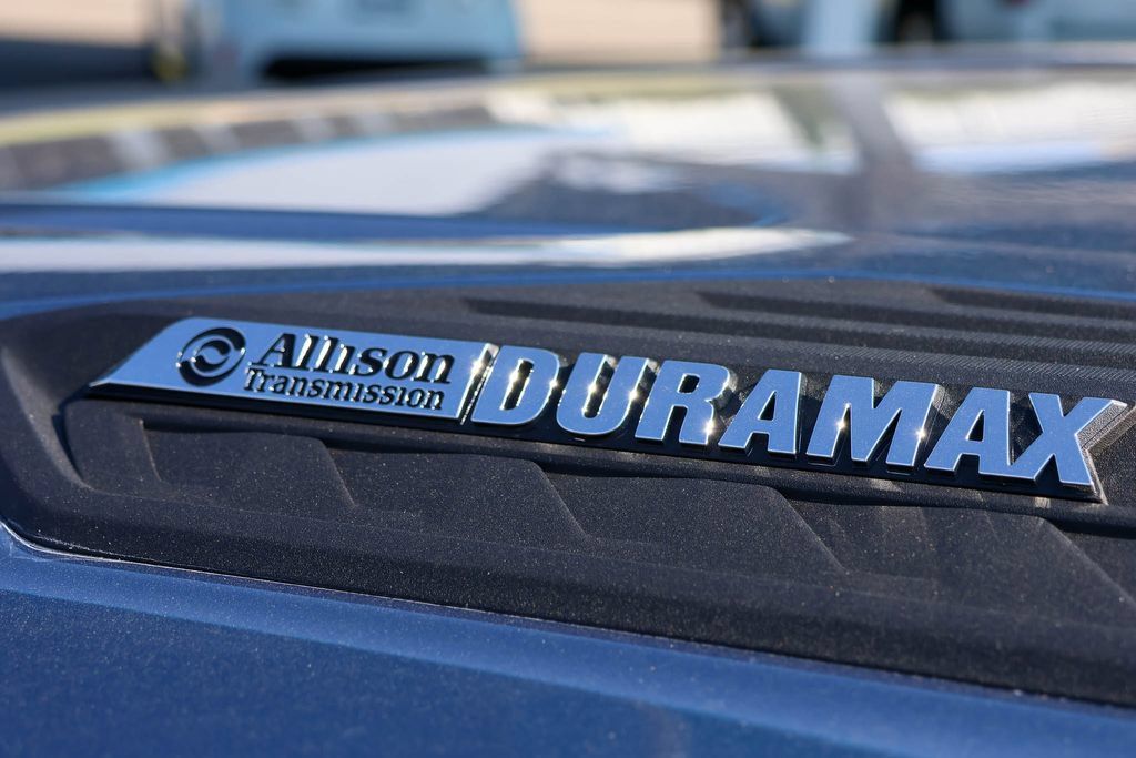 New 2026 Chevrolet Silverado 2500 Custom w/ Custom Value Package AWD/4WD image 9