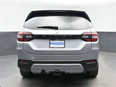 Used 2023 Honda Pilot EX-L image 10