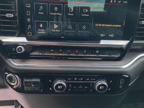 Used 2025 GMC Sierra 1500 SLT image 18