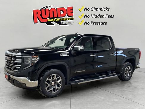 Used 2022 GMC Sierra 1500 SLT w/ SLT Premium Plus Package image 1