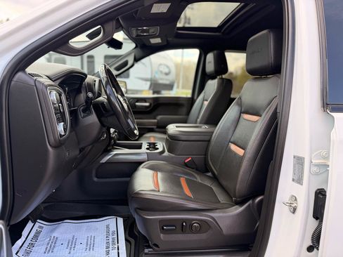 Used 2019 GMC Sierra 1500 AT4 w/ AT4 Premium Package AWD/4WD image 16