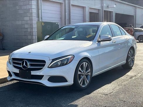 Used 2018 Mercedes-Benz C 300 Sedan image 2