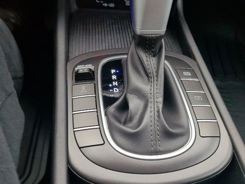 Used 2024 Hyundai Kona SEL image 23