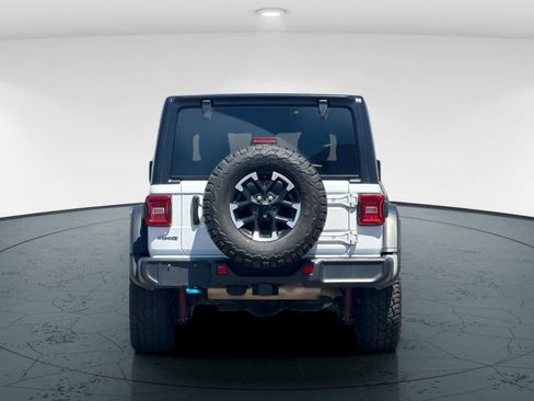 Used 2024 Jeep Wrangler Unlimited Rubicon 4xe AWD/4WD image 7