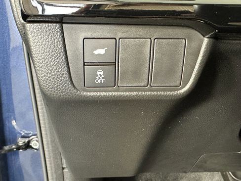 Used 2024 Honda CR-V EX-L image 29