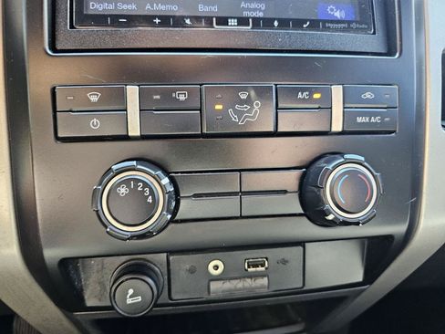 Used 2012 Ford F150 XLT w/ XLT Chrome Pkg AWD/4WD image 14