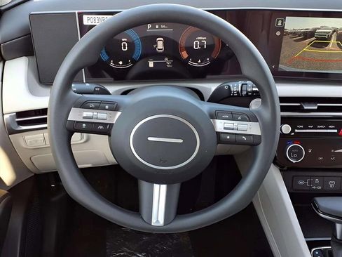 New 2026 Hyundai Tucson SEL FWD image 15