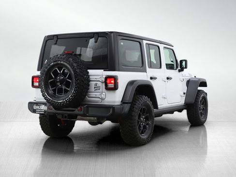 Used 2024 Jeep Wrangler Unlimited Sport AWD/4WD image 5