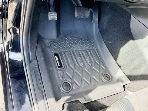 Used 2020 Jeep Grand Cherokee Altitude image 15