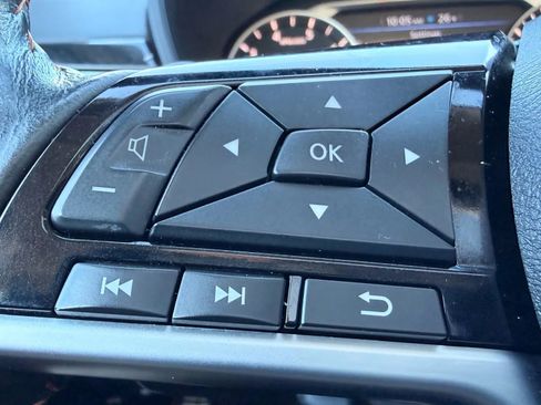 Used 2023 Nissan Altima 2.5 SR w/ SR Premium Package image 13