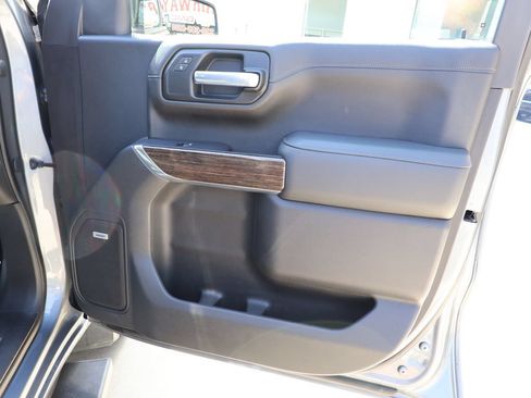 Used 2021 GMC Sierra 1500 Elevation w/ Preferred Package AWD/4WD image 40