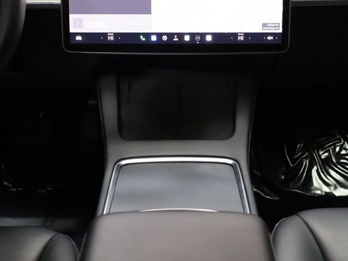 Used 2023 Tesla Model 3 Standard Range image 45