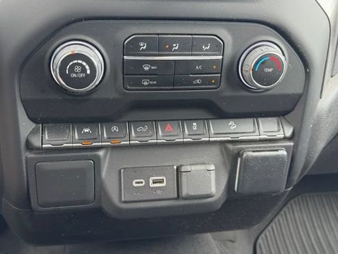 Used 2023 Chevrolet Silverado 1500 Custom Trail Boss AWD/4WD image 21