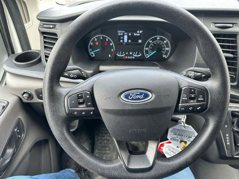 Used 2024 Ford Transit 250 Low Roof w/ Exterior Upgrade Package image 20
