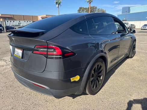 Used 2022 Tesla Model X AWD/4WD image 4