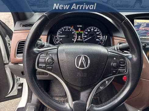 Used 2018 Acura RLX w/ Technology Package image 8