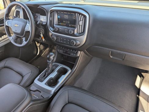 Used 2022 Chevrolet Colorado ZR2 image 13