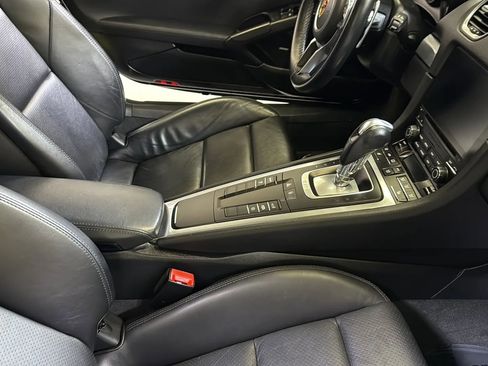 Used 2017 Porsche 718 Cayman S image 18