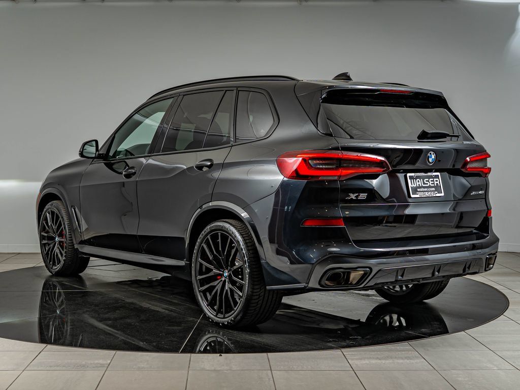 Used 2023 BMW X5 xDrive40i w/ Executive Package AWD/4WD image 7