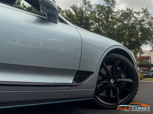 Used 2022 Bentley Continental GT AWD/4WD image 61