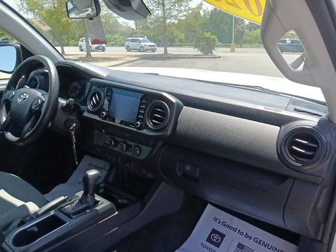 Used 2023 Toyota Tacoma SR RWD image 31