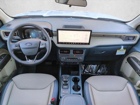 New 2026 Ford Maverick Lariat w/ 4K Tow Package AWD/4WD image 15