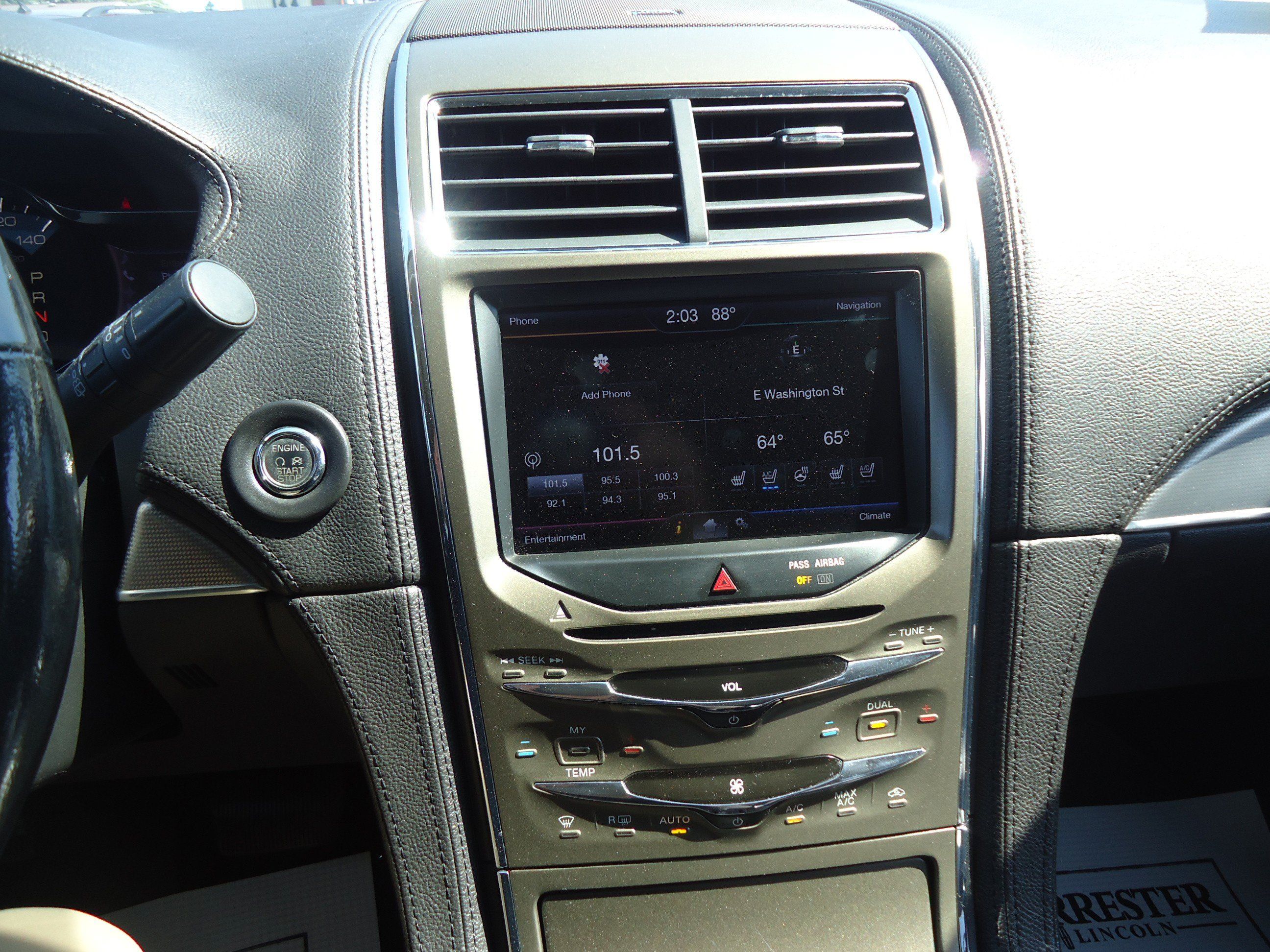 Used 2013 Lincoln MKX AWD image 16