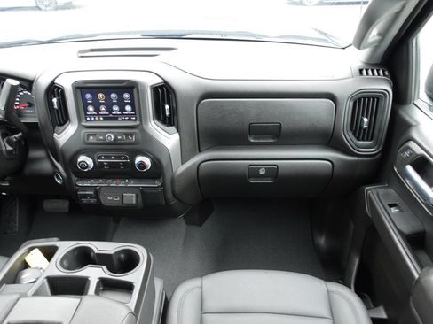 Used 2024 GMC Sierra 1500 Pro w/ Graphite Edition image 38