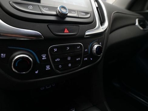 Used 2020 Chevrolet Equinox Premier AWD/4WD image 21