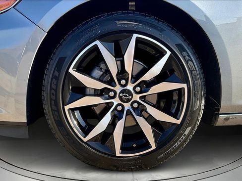 Used 2023 Chevrolet Malibu RS image 33