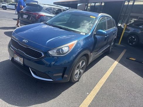 Used 2018 Kia Niro LX image 1