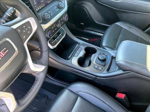 Certified 2023 GMC Acadia SLT w/ Elevation Edition image 12