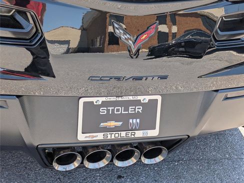 Used 2019 Chevrolet Corvette Z06 RWD image 9